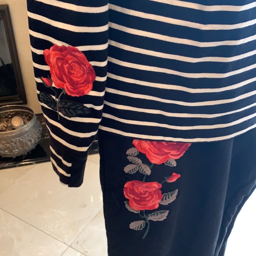 Jogging Suit - image 3